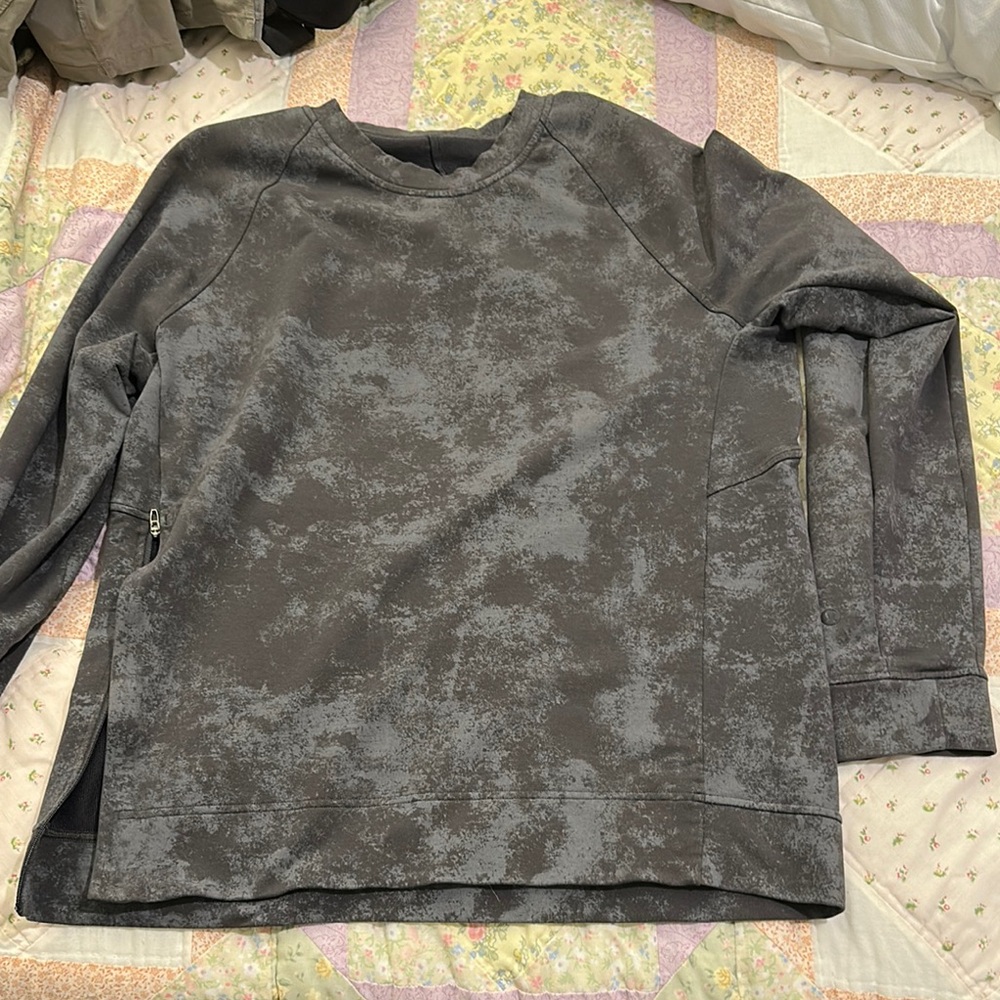 Lululemon Men’s Gray Patterned Sweatshirt